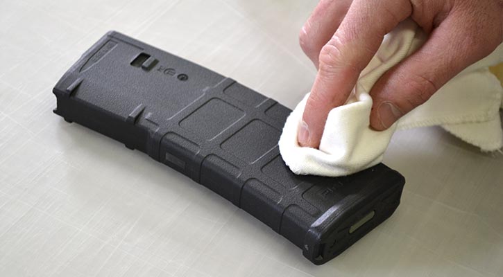 how-to-install-ar-15-mag-clean.jpg